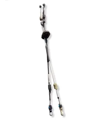 Opel Insignia A Gear shift cable linkage 55560991