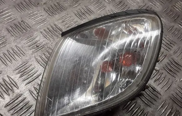 Hyundai H-1, Starex, Satellite Front indicator light 923014A5