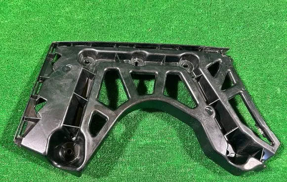 Skoda Enyaq iV Rear bumper mounting bracket 5LG807394B