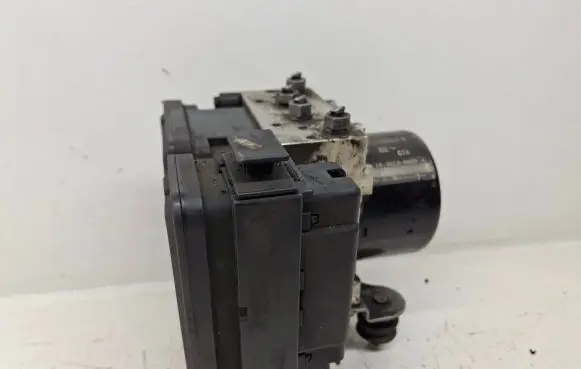 Volkswagen Transporter - Caravelle T5 ABS Pump 7H0614517B 10021200204 H1021202030625