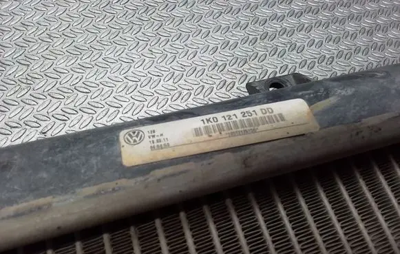 Coolant radiator