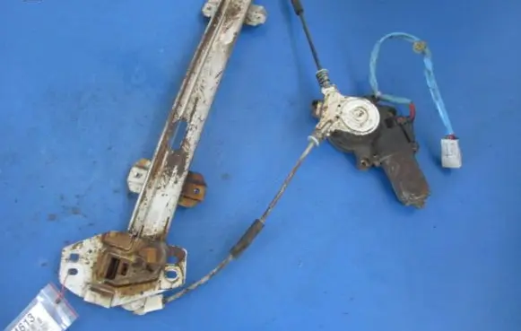 Honda Civic Front door window regulator with motor