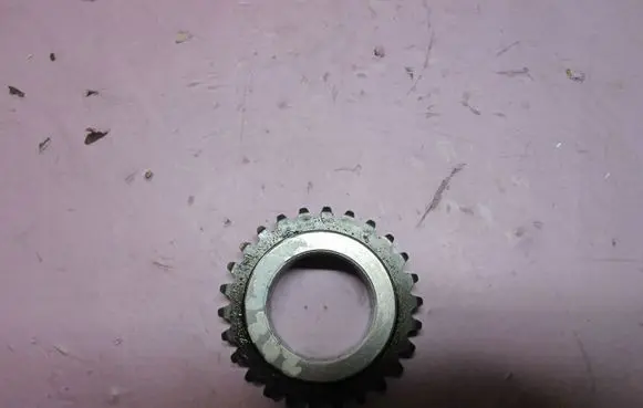 Volkswagen Polo V 6R Timing chain sprocket 03E105209N