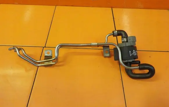 Volvo S60 Valve vacuum PRZEWOD