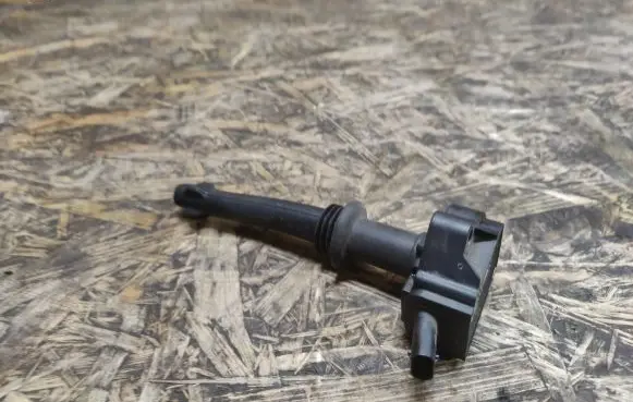 Jaguar XJL High voltage ignition coil 8W9312A366DA