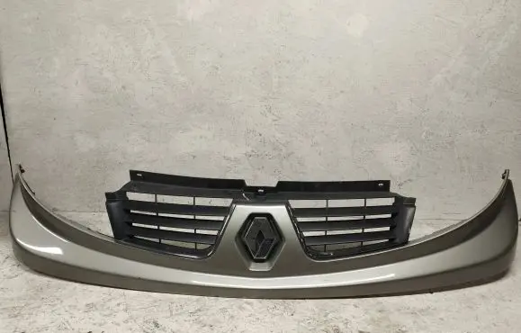 Renault Trafic II (X83) Front bumper upper radiator grill 623100251R