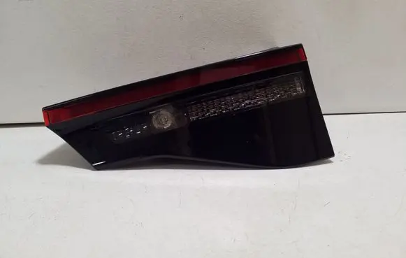 Toyota Yaris Cross Tailgate rear/tail lights 815800DB80