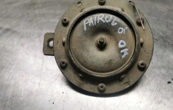 Nissan Patrol Y61 Horn signal