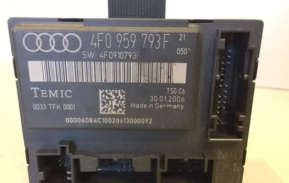 Audi A6 S6 C6 4F Door control unit/module 4F0959793F