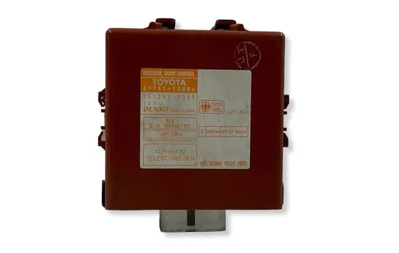 Toyota Corolla E100 Door central lock control unit/module 8974112080 1513005564