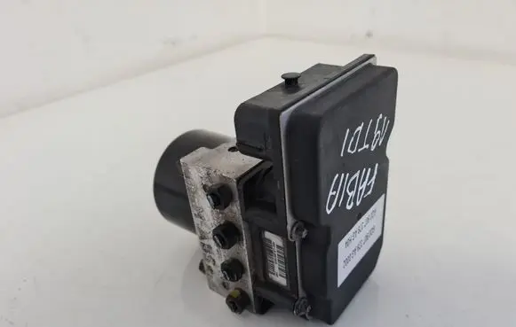Skoda Fabia Mk1 (6Y) ABS Pump 6Q0907379 6Q0907379AG