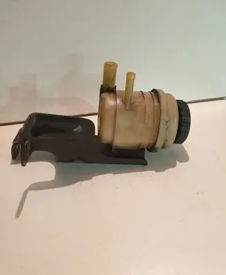 KIA Sorento Power steering fluid tank/reservoir