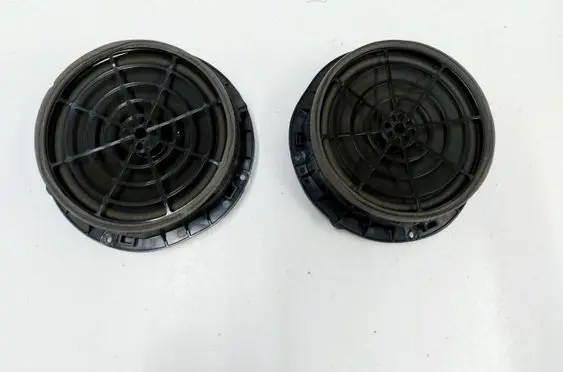 Audi A4 S4 B9 Front door speaker 8W0035415