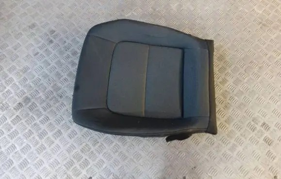 Volkswagen Golf Sportsvan Seat trim 