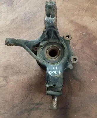 Peugeot 3008 I Front wheel hub