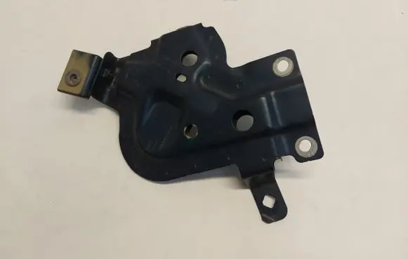 Audi e-tron Fender mounting bracket 4ke821150-jlk01