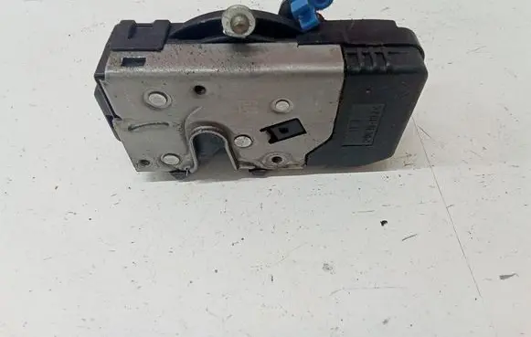 Nissan Primastar Front door lock 91166237