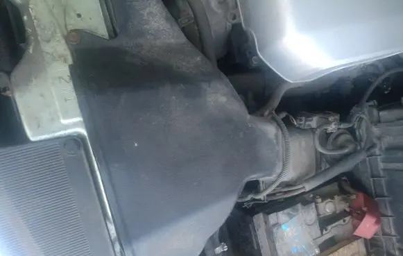 Toyota Sienna XL20 II Air intake hose/pipe