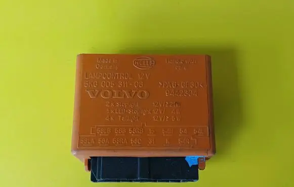Volvo V70 Glow plug pre-heat relay 5KG00531108 9442304