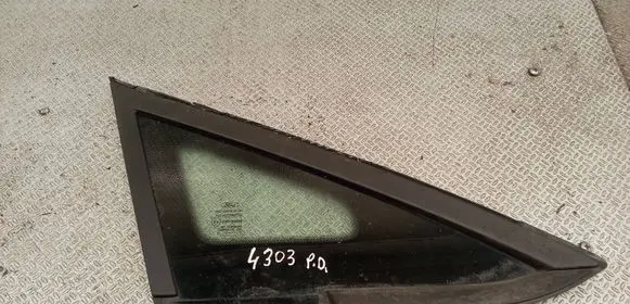 Ford Fiesta Front triangle window/glass 