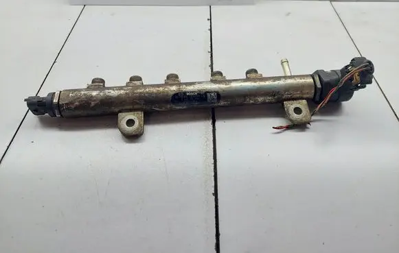 Opel Vectra C Fuel main line pipe 0445214056 55200266