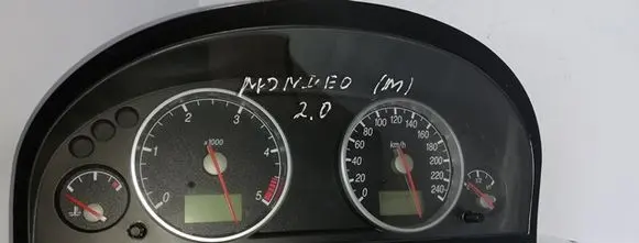 Ford Mondeo Mk III Speedometer (instrument cluster) 1S7F10841 44ZU187