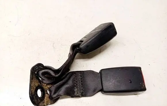 Honda Accord Middle seatbelt buckle (rear) 