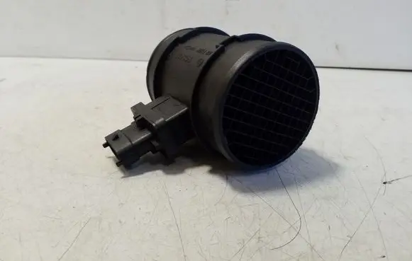 Fiat 500L Mass air flow meter 0281006054
