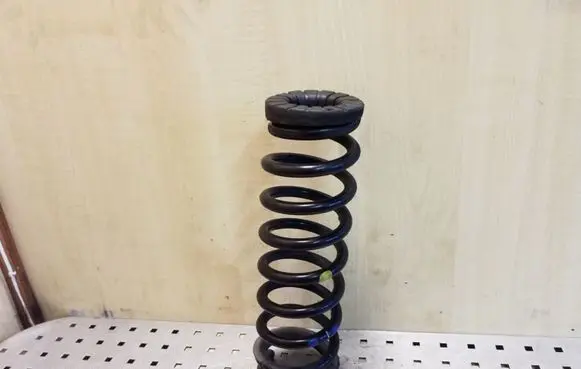 Hyundai i40 Rear coil spring