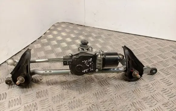 Mazda CX-3 Front wiper linkage and motor DA6C6737X K6217