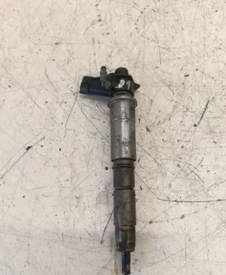 Nissan Navara Fuel injector 0445116033 K4R5F1ZEFN