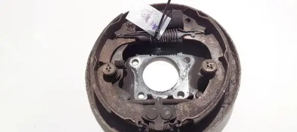 Toyota Corolla E90 Handbrake/parking brake pads 