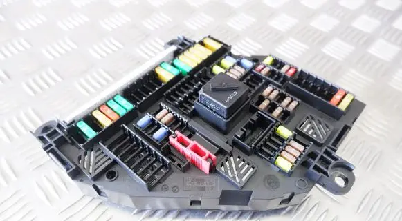 BMW X3 F25 Fuse module 9315151