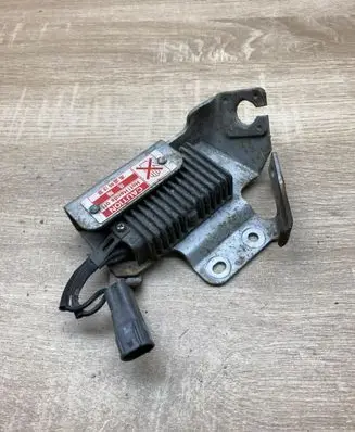 Coolant fan relay