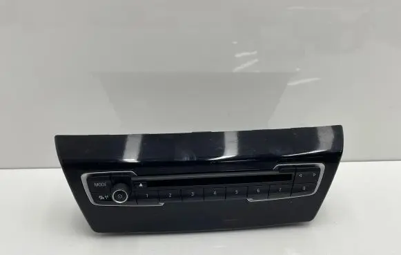 BMW 2 F46 Head unit multimedia control 9371455 20020110 900257060015