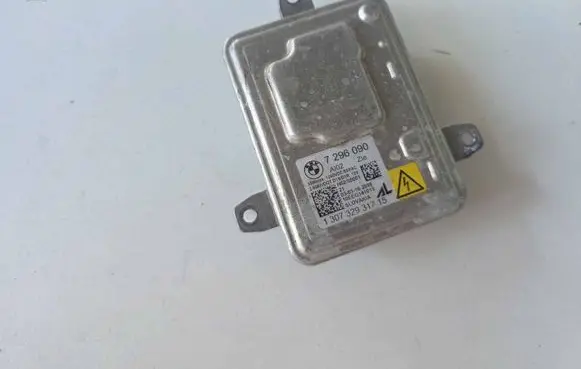 BMW 5 F10 F11 Headlight ballast module Xenon 7296090