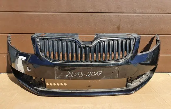 Skoda Octavia Mk3 (5E) Front bumper 5E0807221