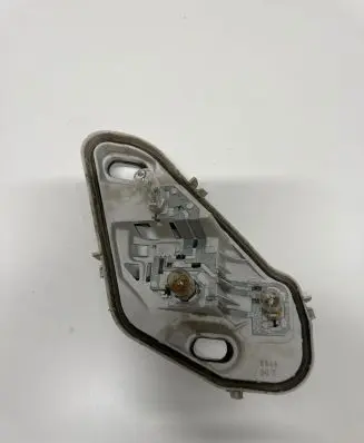 Opel Meriva B Tail light bulb cover holder