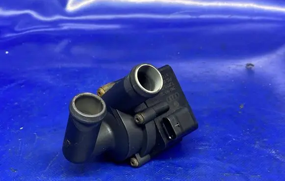 Audi A3 S3 8P Electric auxiliary coolant/water pump 5N0965561 11T2162404 7.01713.08.0