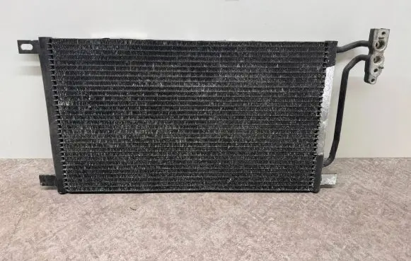 A/C cooling radiator (condenser)