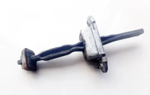 Nissan Almera Rear door check strap stopper
