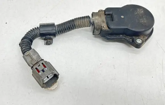 Toyota Land Cruiser (J150) Air suspension front height level sensor 8924160010 A227010001