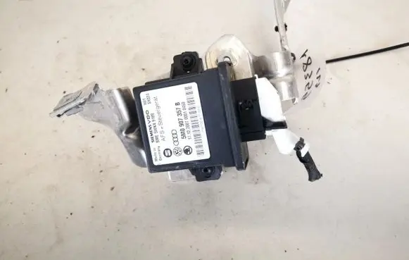 Volkswagen PASSAT B6 Light module LCM 5m0907357b 5wk49189