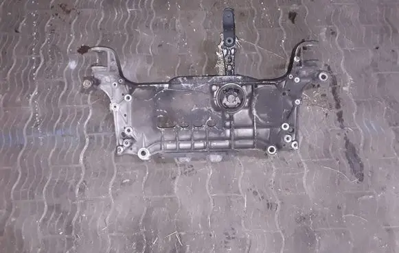 Volkswagen Tiguan Front axle beam 3C0199369H