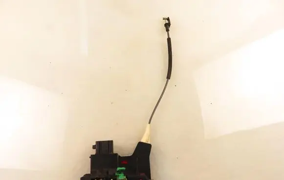 Mazda Tribute Front door lock YW4A5421813AE