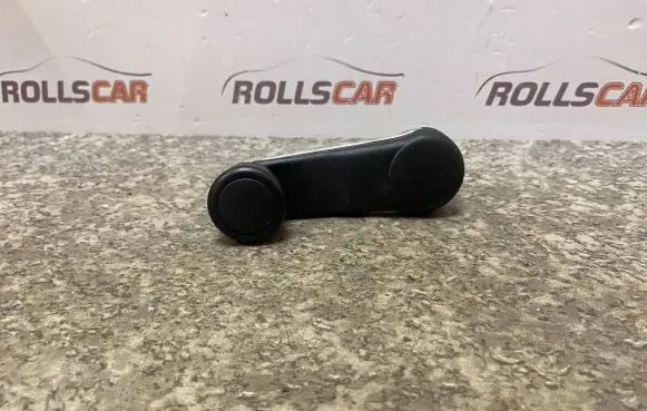 Audi 80 90 S2 B4 Front door window winding handle 443837581D 443837575A