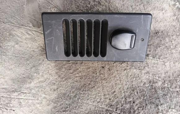Opel Vivaro Other trunk/boot trim element 93456097 788555196R
