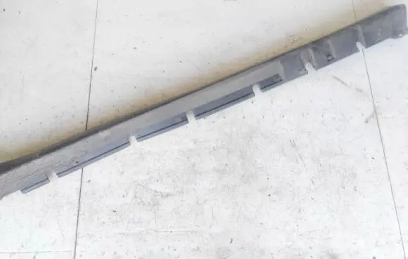 Mitsubishi Carisma Sill mb944767