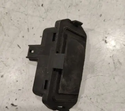 Renault Megane II Tailgate/trunk/boot exterior handle 98091103