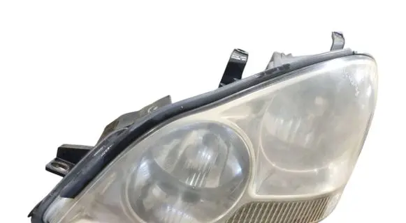 Toyota Avensis T220 Headlight/headlamp